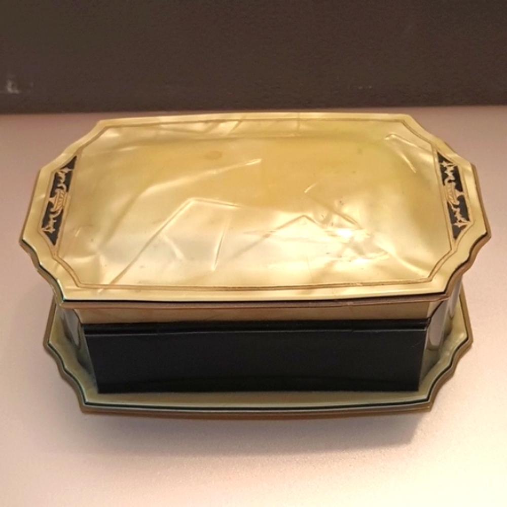 Antique jewelry box DuPont Pyralin art deco celluloid  1920's-1930's